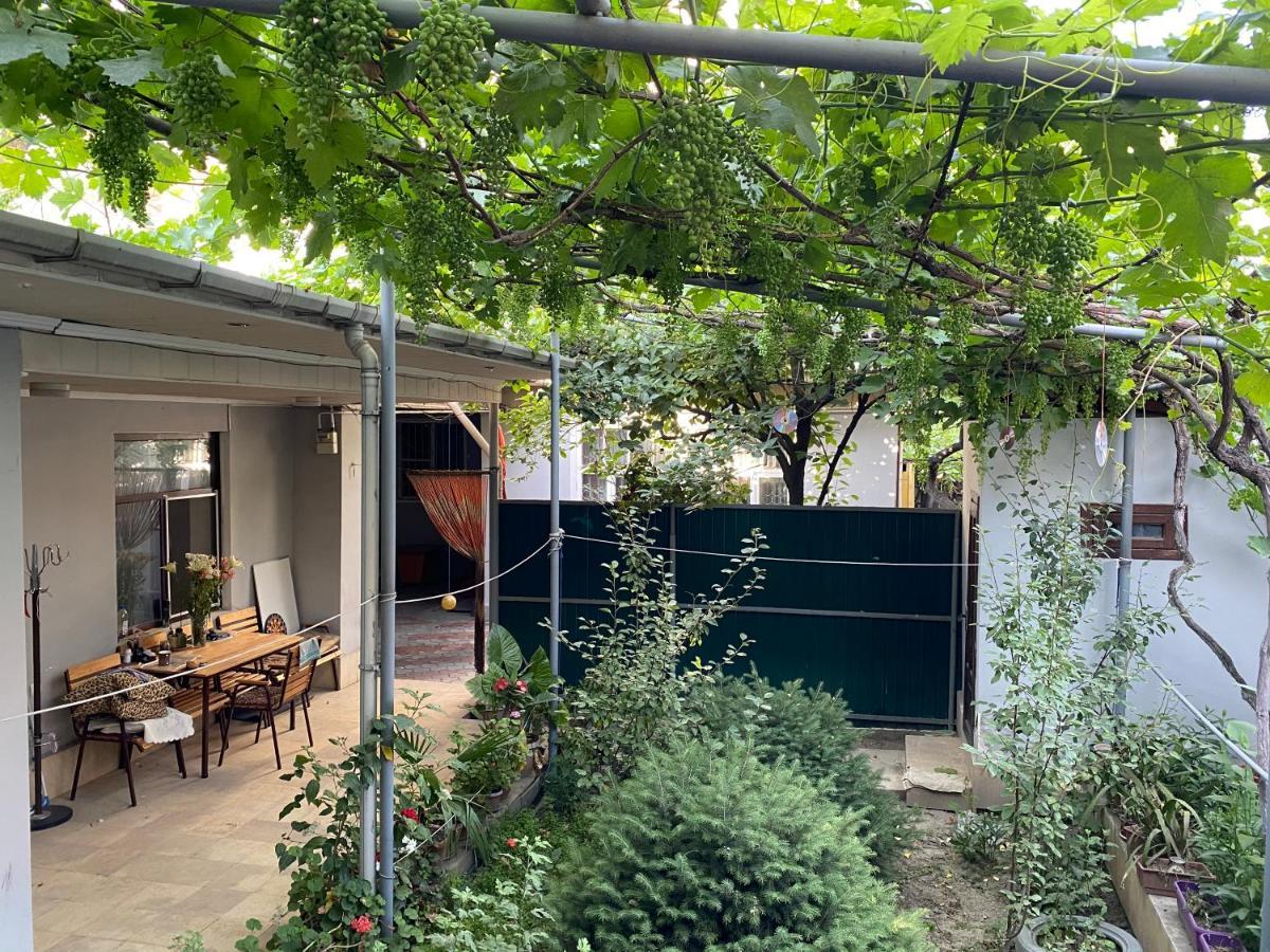Guest House Vip Osch Exterior foto