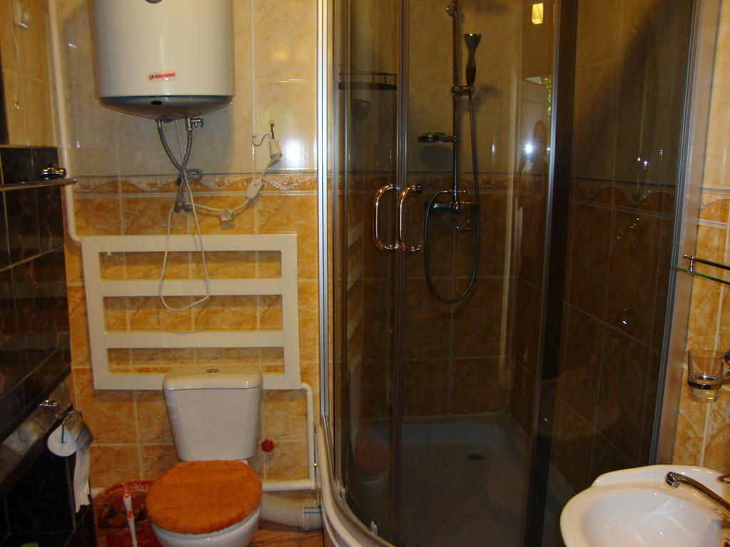 Guest House Vip Osch Exterior foto
